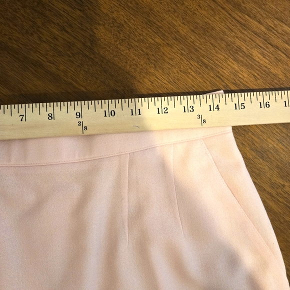 Vintage Evan Picone Woman's Pink Business Suit, 100% Wool, Size 12 - Picture 8 of 12